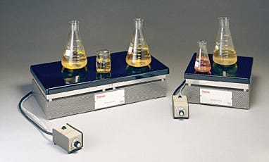 Remote Control Hot Plates by Thermo Fisher Scientific in two heating surface dimensions