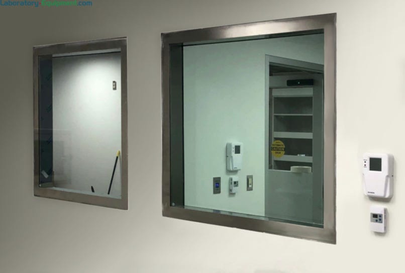 BioSafe® Center-Mount Window; 4 ft x 3 ft x 4.875