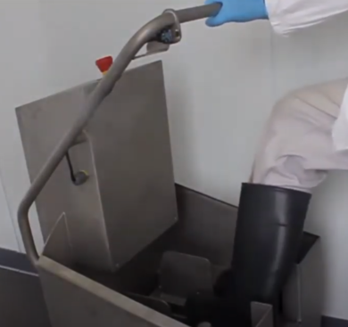 BSX600-DAF-6 Single Boot Scrubber (Wet) with removable 6