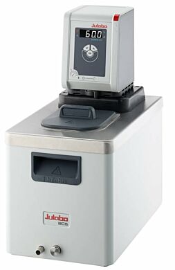 #9 012 506 with a 4 liter filling volume  |  2541-28 displayed