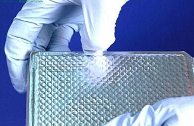 Use with the Microplate Shipping Cassette  |  3032-42 displayed