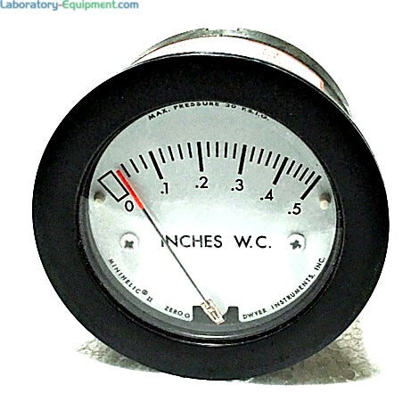 Easy to read and can safely operate at total pressures up to 30 psig | 2625-43 displayed
