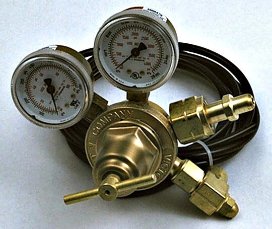Anaerobic Mixed Gas (AMG) Regulator for Shelf Labs BACTRON and BACTROX glove boxes  |  3901-10 displayed