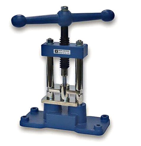 Manual pellet press for powders; good combustible substances  |  6925-67 displayed