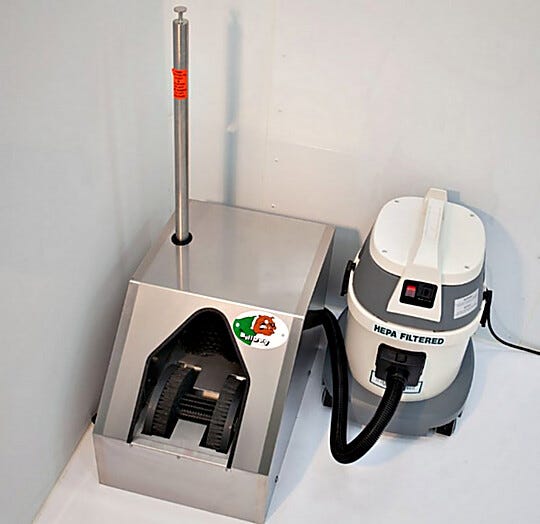 Bull Dog 351 Shoe Brush Machine | 7575-00 displayed
