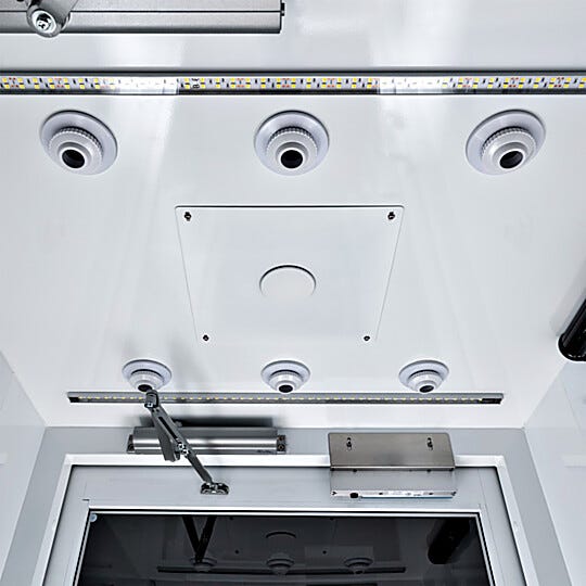 Intergrated air shower sprinkler head has a white cover plate for easier cleaning | 6010-90 displayed