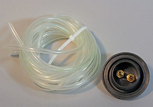 Provides attachment tubing to allow placement of Moisture Monitor outside the glove box. | 3644-32 displayed