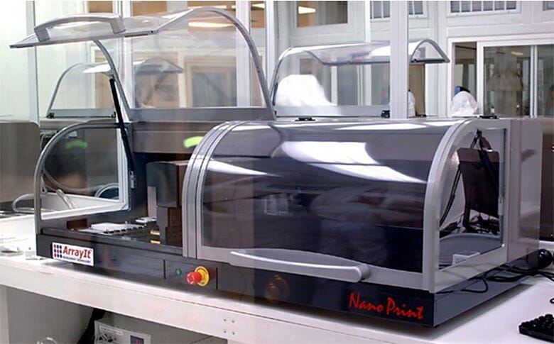 Accommodates 3 Sample Microplates | 3033-70 displayed