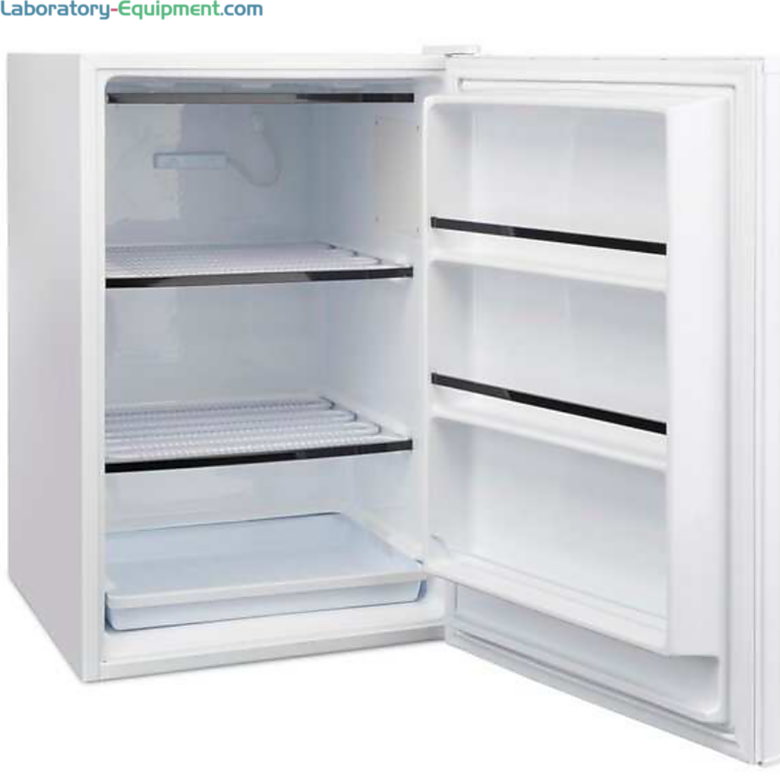 05FFEETSA Flammable Materials Storage Freezer by Thermo Scientific with a -12˚C to -24˚C range, 2 fixed and 3 door shelves, and 1 bottom tray; 5.0 cu. ft.  |  1621-41 displayed