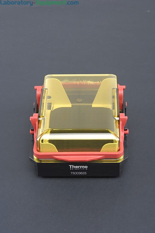 Made for use with the M-20 Microplate swinging bucket rotor  |  1537-68 displayed