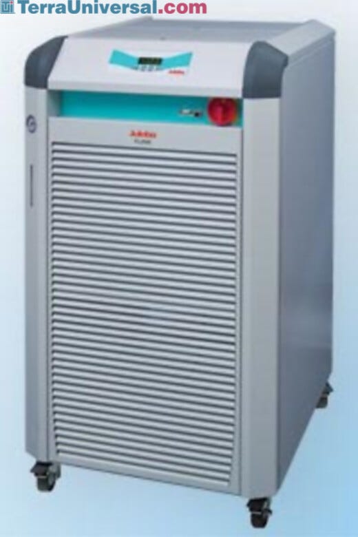 Environmental-friendly cooling and water conservative, these coolers are rapid and powerful.  |  2540-24 displayed