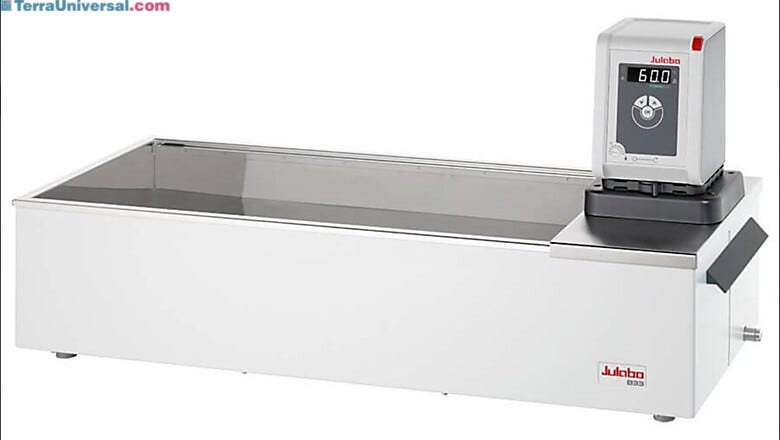 #9 012 433 with pump connection and high-quality SS bath tank  |  2541-52 displayed
