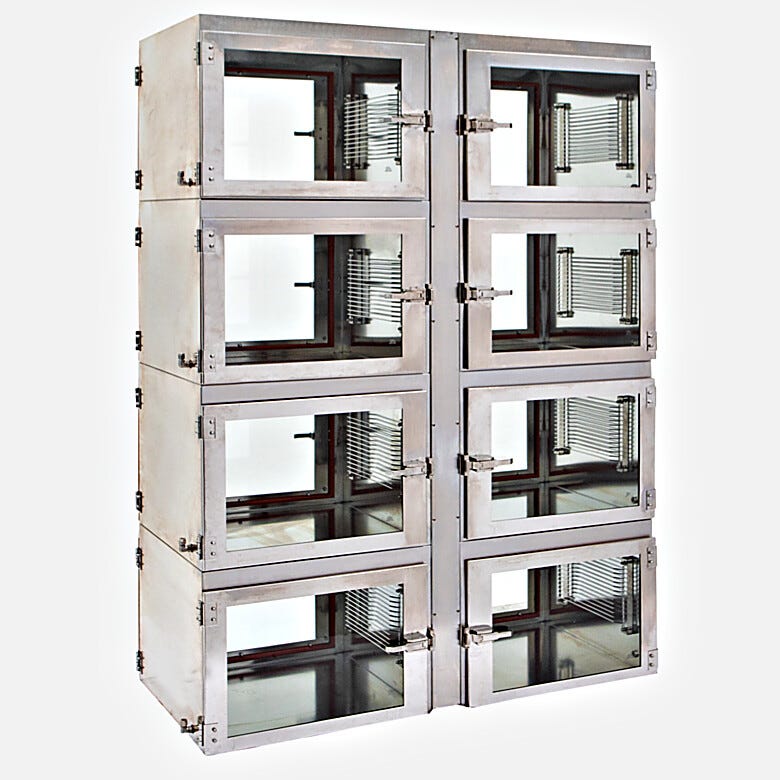  |  1609-12B displayed