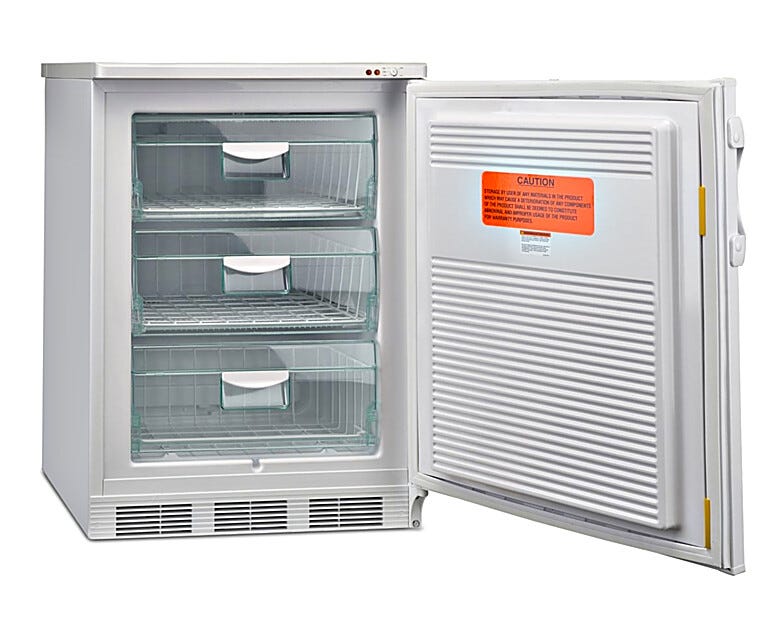#04LFEETSA includes 3 drawers and door lock  |  1536-79 displayed