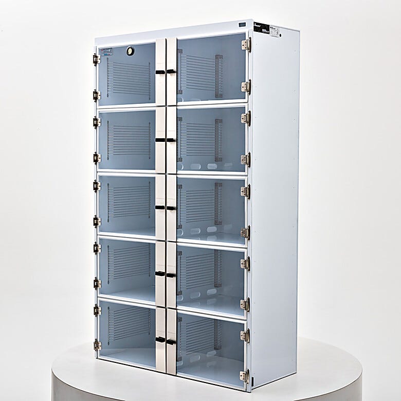 Polypropylene 10 Chambers Desiccator, 36.75