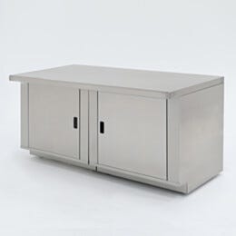 Cabinet Workbench; 72