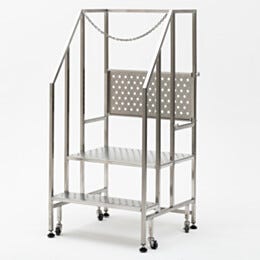 Flip-Up Top Step Design Upgrade for Mobile Step Ladders