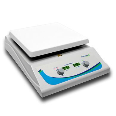 Digital Hot Plates, Stirrers, and Hot Plate Stirrers by Benchmark Scientific