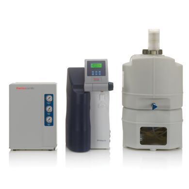 Smart2Pure Pro complete kits in 30L or 60L re-circulation tank include consumables and a Barnstead pretreatment cartridge