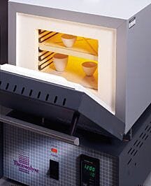 Uses open coil heating elements allow fast heating with minimal temperature gradient  |  4000-64 d