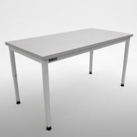 Cleanroom-compliant construction with sealed laminate, powder-coated base  |  1722-00 displayed