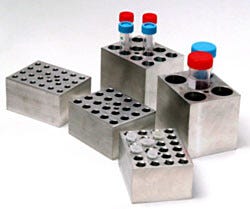 Holds different types and sizes of tubes to obtain constant and even heat distribution  |  2811-03 displayed