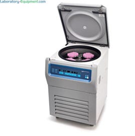Floor model, IVD Certified 4L free-standing Megafuge ST4F and ST4F R Plus Centrifuges in ventilated and refrigerated models by Thermo Fisher  |  1717-PP-05 displayed