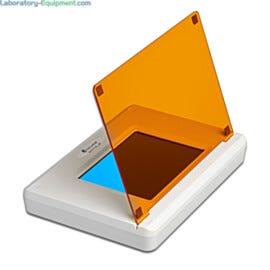 SmartBlue Transilluminator features a 6.6" x 4.75" scratch-resistant surface for viewing DNA or RNA electrophoresis gels | 2808-09 displayed