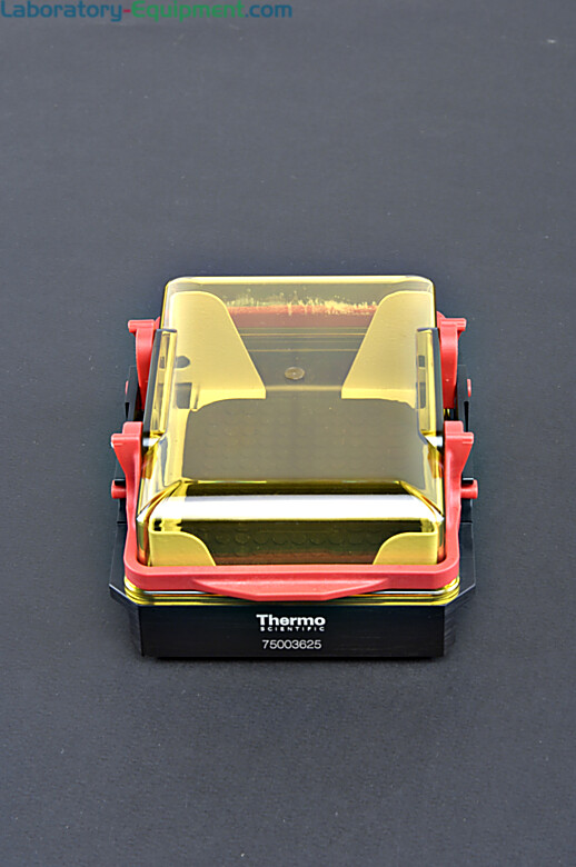 Made for use with the M-20 Microplate swinging bucket rotor  |  1537-68 displayed