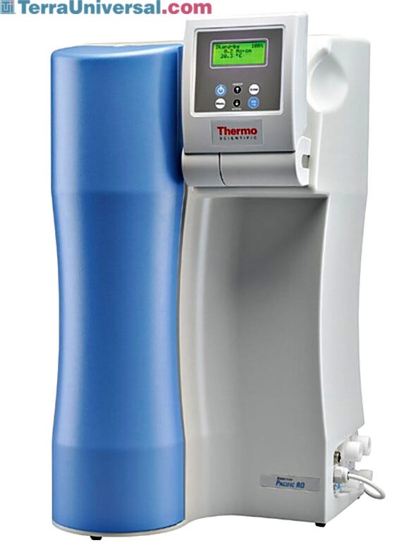 Efficiently turns tap water into high-purity water.  |  1729-19 displayed