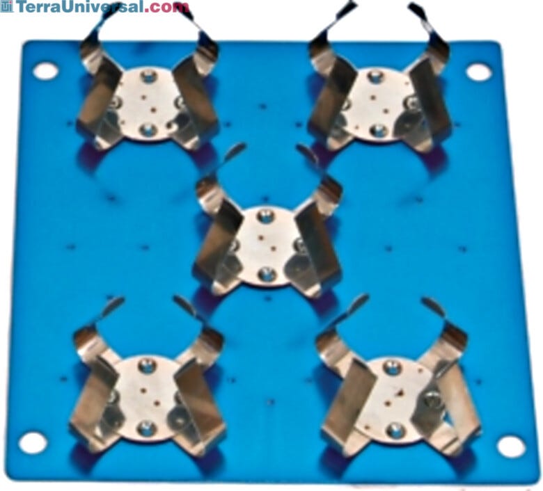Ideal platform for set amount of flasks and microplates | 2823-11 displayed