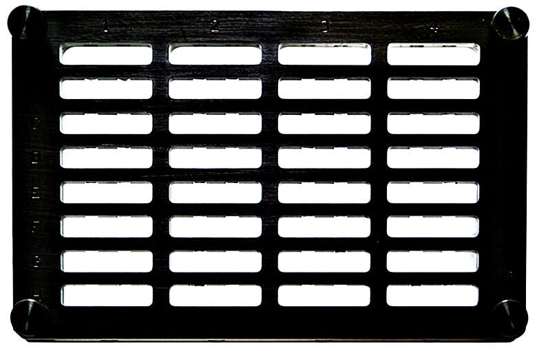 Cassettes prevent cross contamination and the well top prevents sample evaporation  |  3033-37 displayed