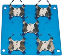 Ideal platform for set amount of flasks and microplates  |  2823-11 displayed