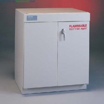 Supports loads up to 800 pounds | 3646-09 displayed