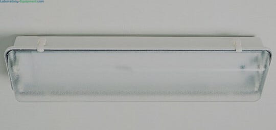 Ensures safe lighting in the presence of flammable vapors and dusts  |  2400-27 displayed