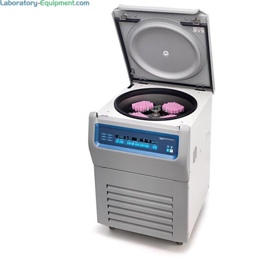 Floor model, IVD Certified 4L free-standing Megafuge ST4F and ST4F R Plus Centrifuges in ventilated and refrigerated models by Thermo Fisher | 1717-PP-05 displayed