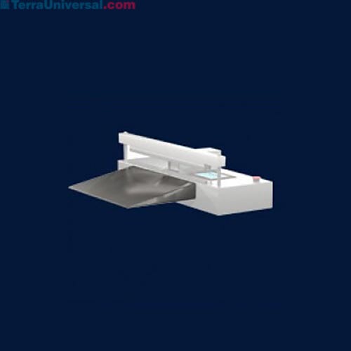 Work tray by Amerivacs provides extra support and control when sealing  |  4052-37 displayed