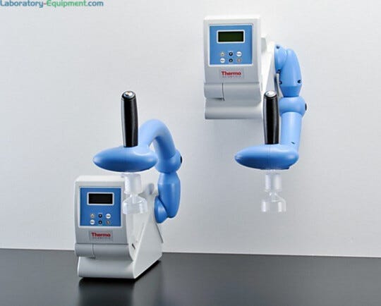 Complete water purification system control via the xCAD Plus remote dispenser | 1709-01 displayed