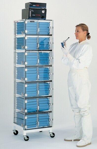 Desiccator, Kit Storage; Static-Dissipative PVC, 5 Chambers, 18.25