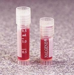 Vials with cell sample and cryoprotectant 